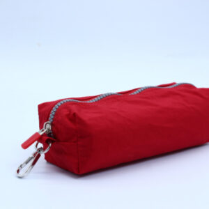 Estojo Escolar Nylon Grande 1 Compartimento DaTerra - vermelho