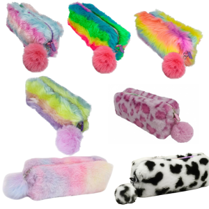 Estojo Escolar de Pelúcia Daterra